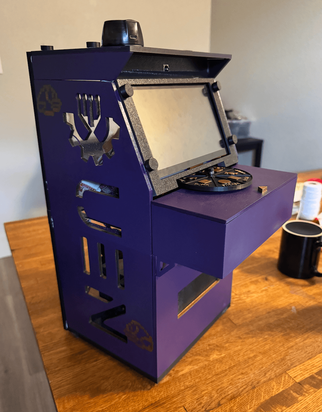 DUEN Tabling Machine (DTM)